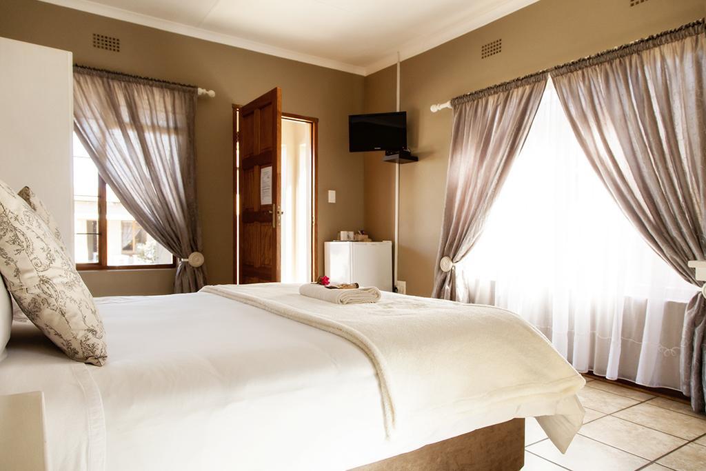 Welgerust Bed & Breakfast 피트 레티프 외부 사진